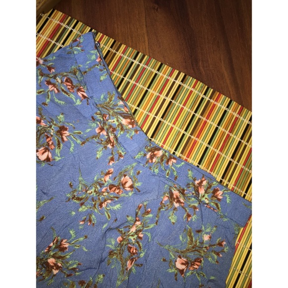 Altar’d State Shorts - Picture 2 of 6